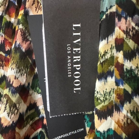 Liverpool Pullover Blouse NWT - Picture 5 of 5